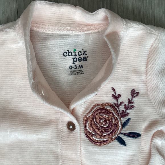 CHICKPEA Baby Girls Cozy Footed Coverall with Headband, 2 Piece Set - Picture 5 of 6